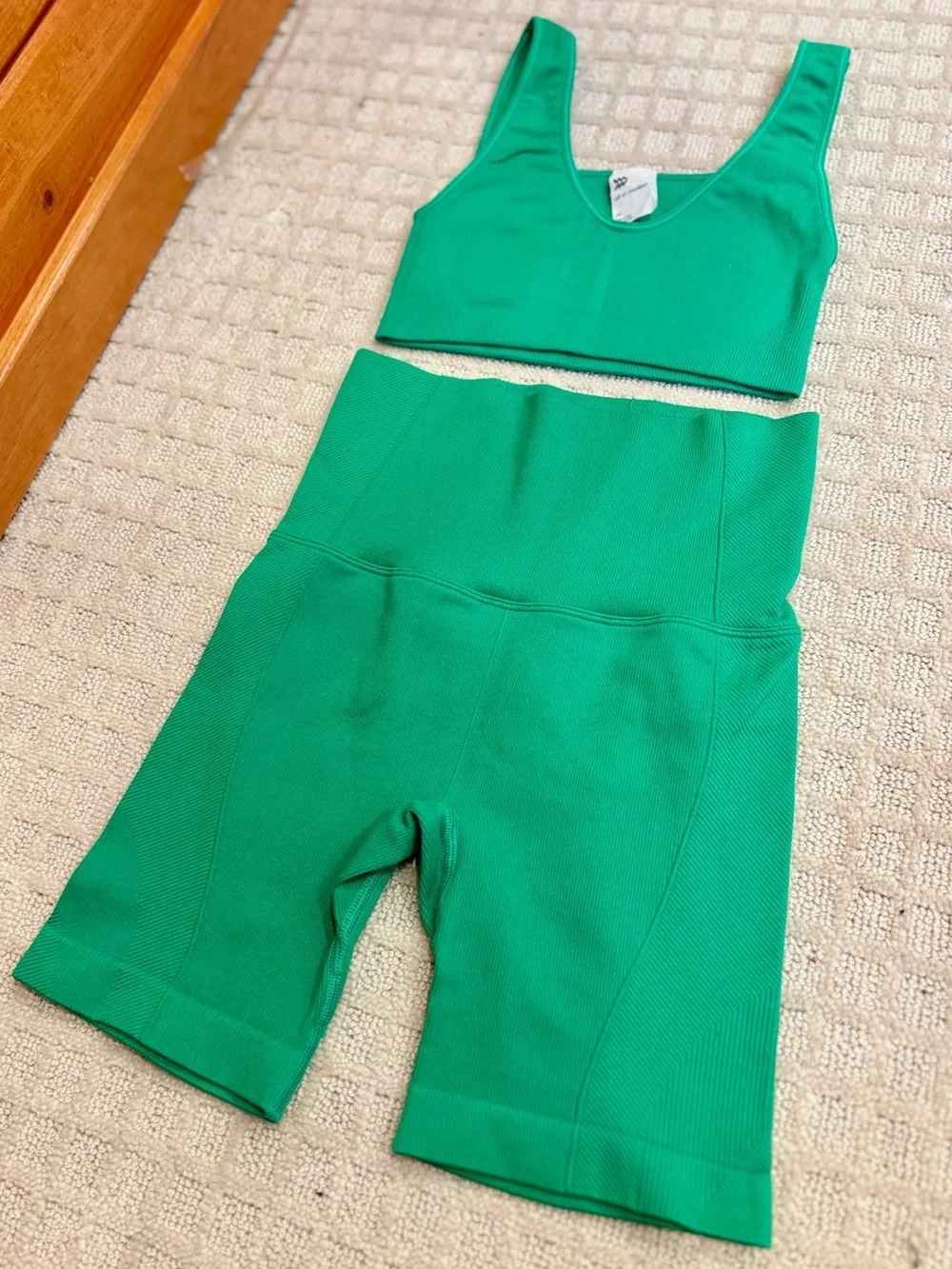 All in Motion Kelly Green Matching Activewear Set Biker Shorts Sports Bra XS